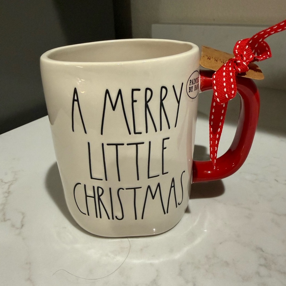Rae Dunn A Merry Little Christmas Mug with Red Handle NWT - Picture 1 of 7